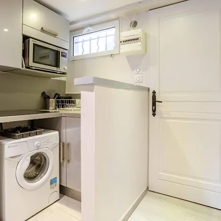 Apartment Cozy Le Cedre, Port De Tropez *